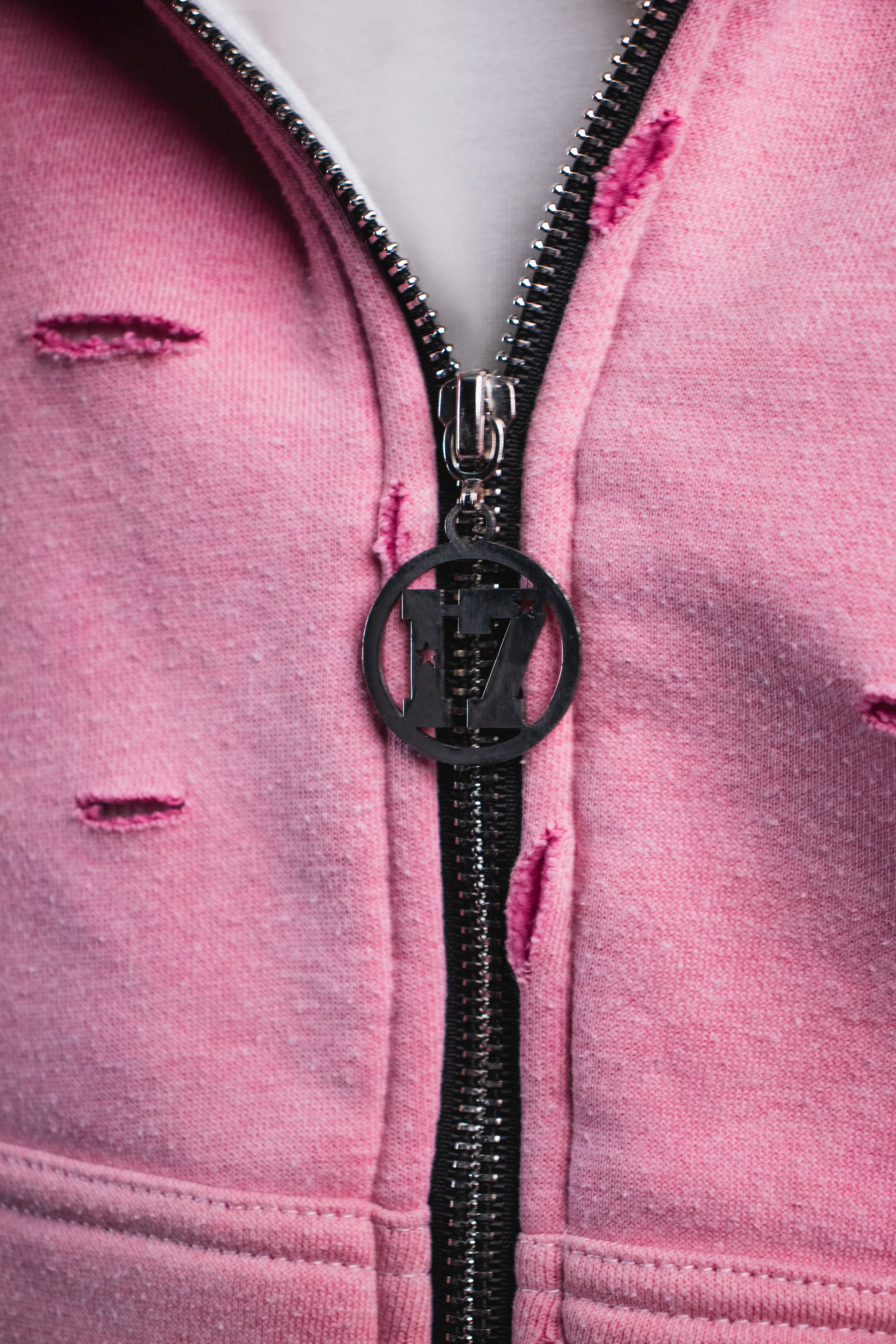 MOJA DISTRESSED HOODIE // PINK